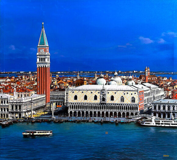 Piazza San Marco con il Ponte dei Sospiri visti dal Canal Grande