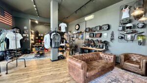 negozio di abbigliamento e accessori per motociclisti